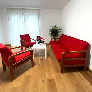  Apartment Cosy