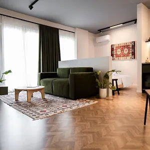  Apartment Muz Albanien